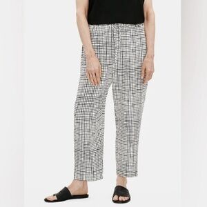 Eileen Fisher textured crepe grid slouchy cropped pants.
